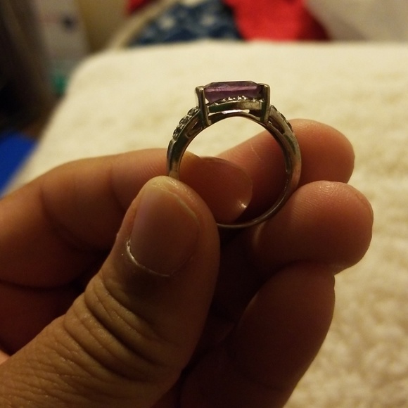Purple ring - Picture 2 of 2